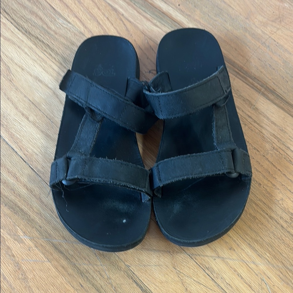 Teva 9 Universal slide Leather Black Slide